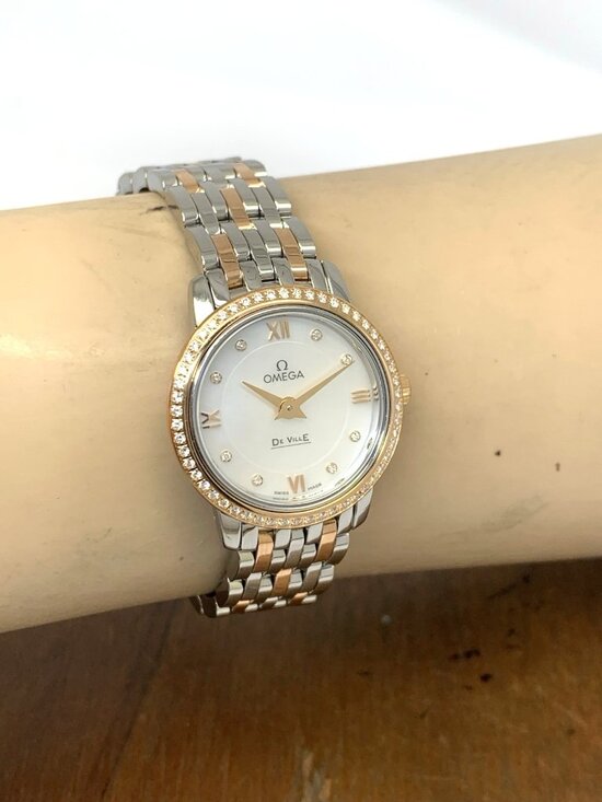 Omega De Ville Prestige Women\'s Watch Diamond Mother of Pearl 18K Gold & Steel